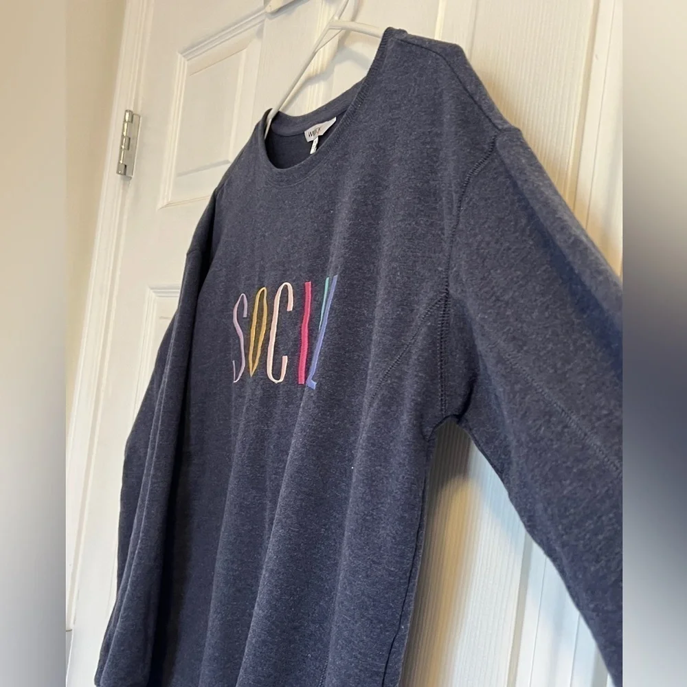 2 for $10 | WILDFOX “SOCIAL” Statement Crewneck Sweatshirt Heathered Size Medium - Picture 8 of 12